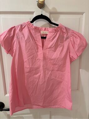 Doe and Rae Pink Puff Sleeve Top